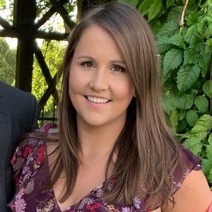 Meet your Posher, Carina